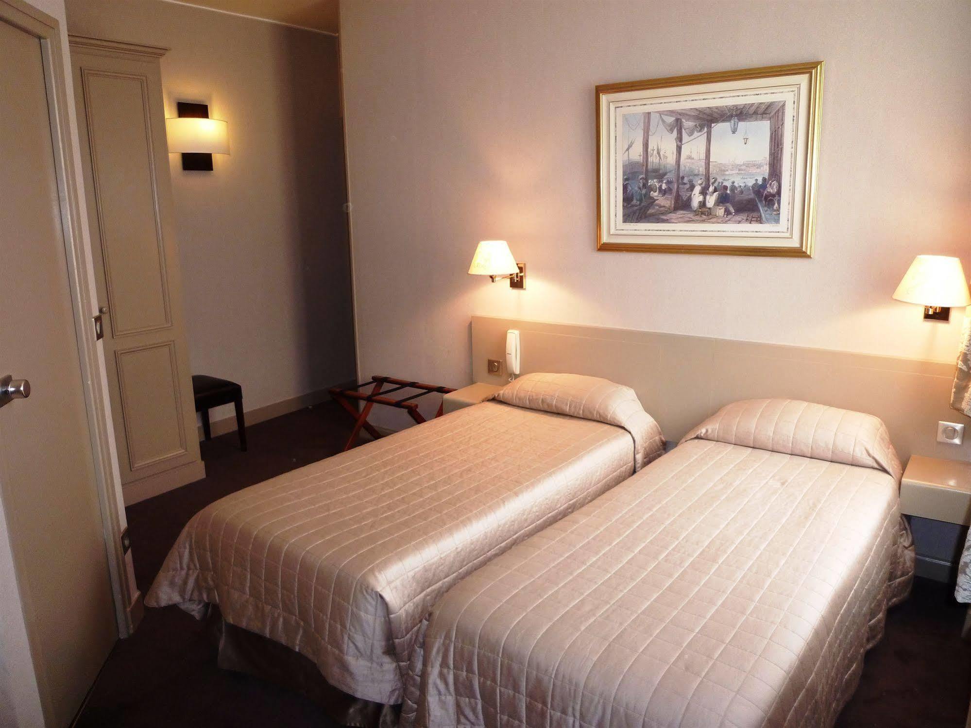 ורסאי Hotel La Residence Du Berry מראה חיצוני תמונה