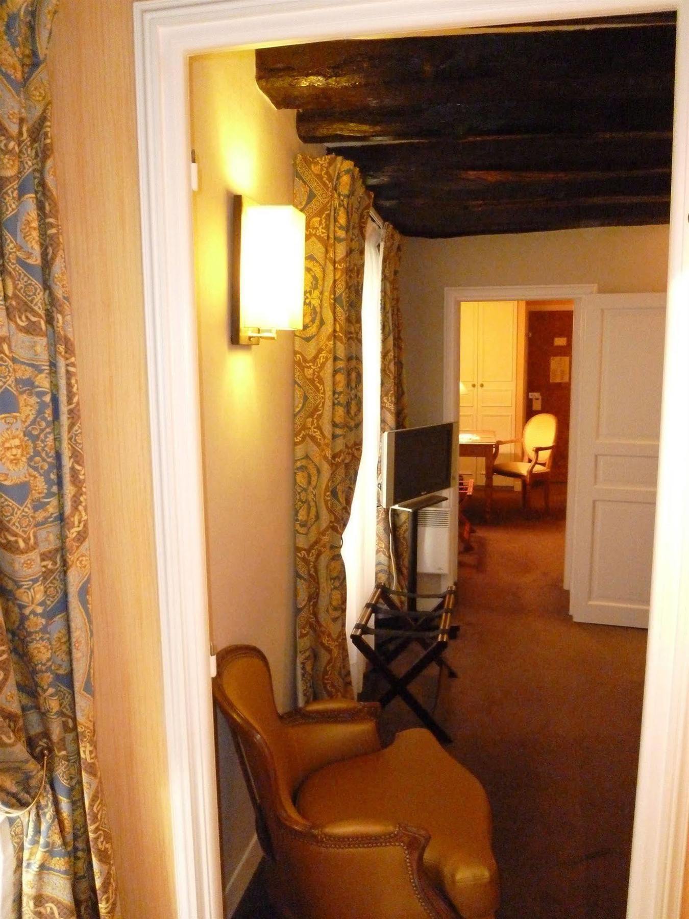 ורסאי Hotel La Residence Du Berry מראה חיצוני תמונה