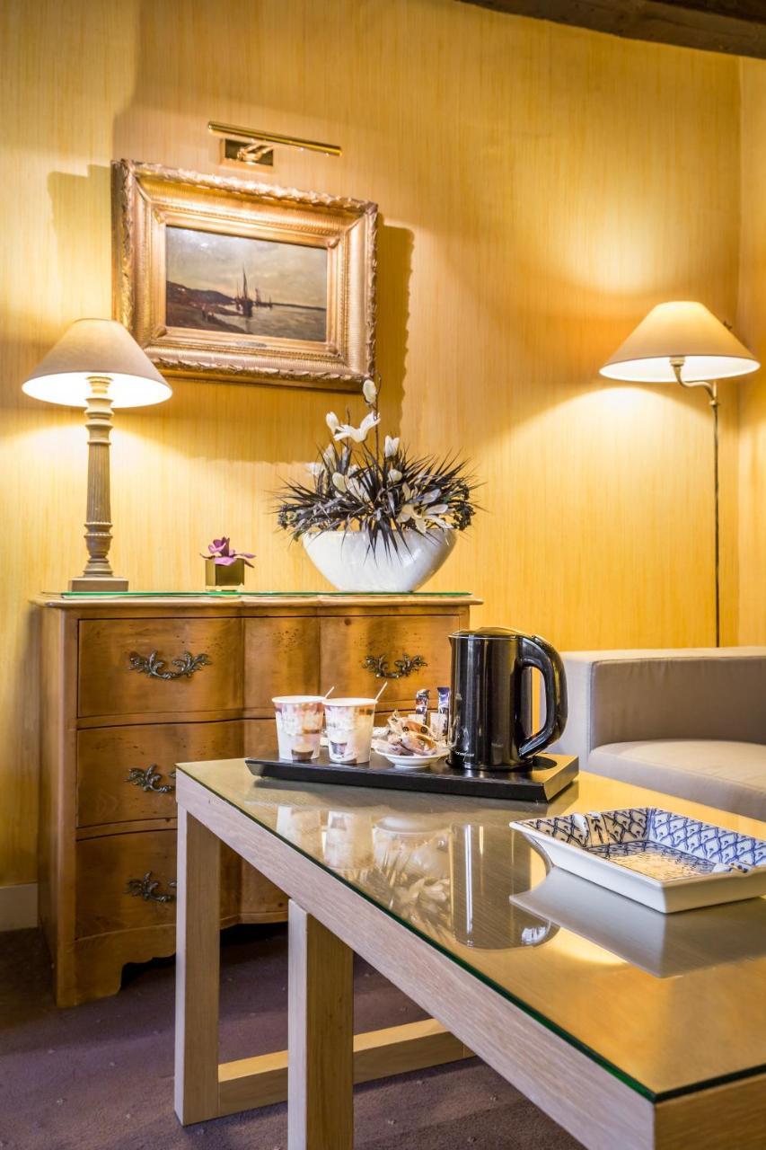 ורסאי Hotel La Residence Du Berry מראה חיצוני תמונה